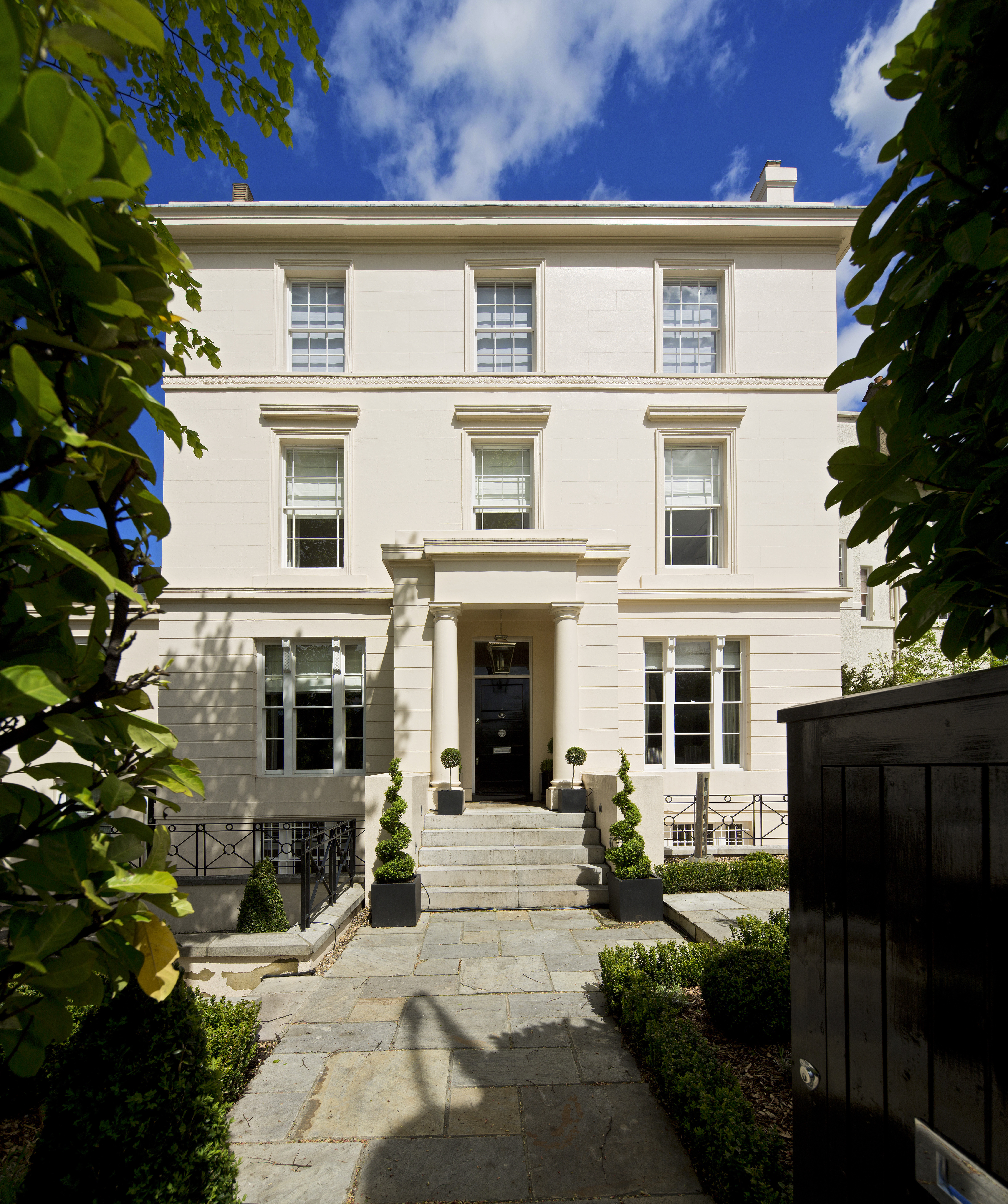 Property for sale in Prince Albert Road Regents Park NW1